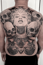 #tattoo #tattooed #ink #inked #tatuajes #bergentattoos #ytrearna #mechainktattoostudio #tatovering #bergen #bergentattoo #tattoonorway #tatoveringbergen #norwegiantattooers #scandinaviantattooers #norwegiantats #blackandgreytattoo #backpiecetattoo #vampiretattoo #skulltattoo 