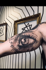 • @nestor_ace #eye #tattoo #tattoos #tattooideas #tattooed #tattoorealistic #tattoooftheday #ink #inked #vancouver #vancouverbc #vancouverisland #vancouvertattooartist #vancouvertattoo #burnabybc #langleybc #surreybc #newwestminsterbc