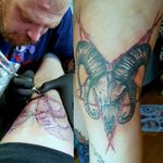 First Session vs Finished Tattoo Custom Ram Skull with Carved Pentagram on the Knee - Horror Sleeve in progress MORE PLEASE! 🤘💀Loved this. #Skull #SkullTattoo #RamSkull #RamSkullTattoo #Knee #KneeTattoo #Kneecap #KneecapTattoo #Pentagram #PentagramTattoo #Wounds #ScarTattoo #Horror #HorrorTattoo #HorrorArt #SleeveInProgress #ScarificationArt 