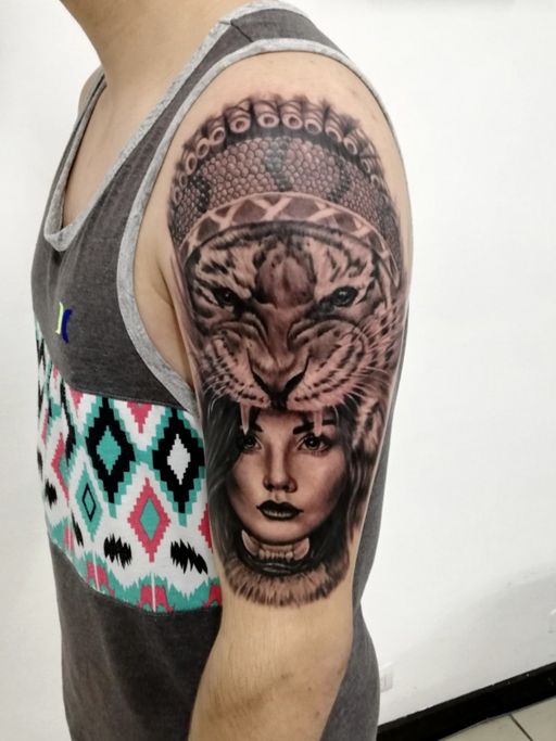 Flash tattoo