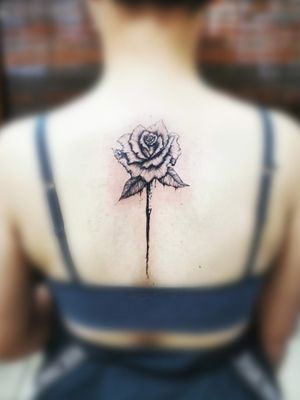 Rose designed and inKed by K⚡#tattoo #ink #tatttoos #worldfamousink #eikondevice #greenmonster #tattooaddictsouthafrica #gunwax #thelightningstation #tam #tattoodo #tattooInc #rrdtattoosupplies #rose