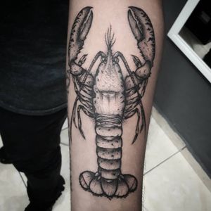 ⚔Blacwork lobster tattoo made by Gibran jimenez #blackwork #blackworktattoo #BlackworkTattoos #lobstertattoo #animaltattoo #seacreature #whipshaded #ilustrativetattoo #illustrative #langosta #langostatattoo #mazatlan #sinaloa #mexico #tatuadoresmexicanos 
