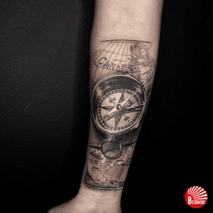 #blackandgrey #realism #compass #map #details 