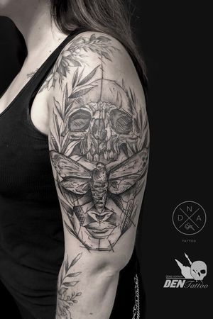 #tattoo #graphic #blackandgrey #tatuaz #tattoogdansk #gdansktattoo #work #skulltattoo 