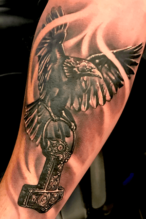 Raven with Thor’s hammer forearm tatty...