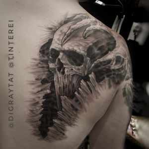 Tattoo by Tinterei tatttoo and piercing