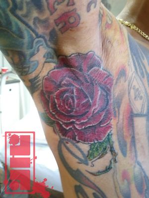 Rose done on client in armpit...#illustrative #graphic #style #rosetattoo #flowertattoo #flowers #byjncustoms 