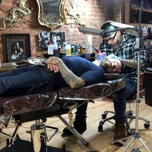 At Williamsburg Tattoo, Rustin Revilla Tattoo artists have a long history of doing great work and have a steady following.