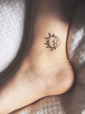 Hopefully my next tattoo (unknown artist) #sun #moon #sunandmoon #smalltattoo #small #blackandwhite #ankletattoo #ankle #day #night