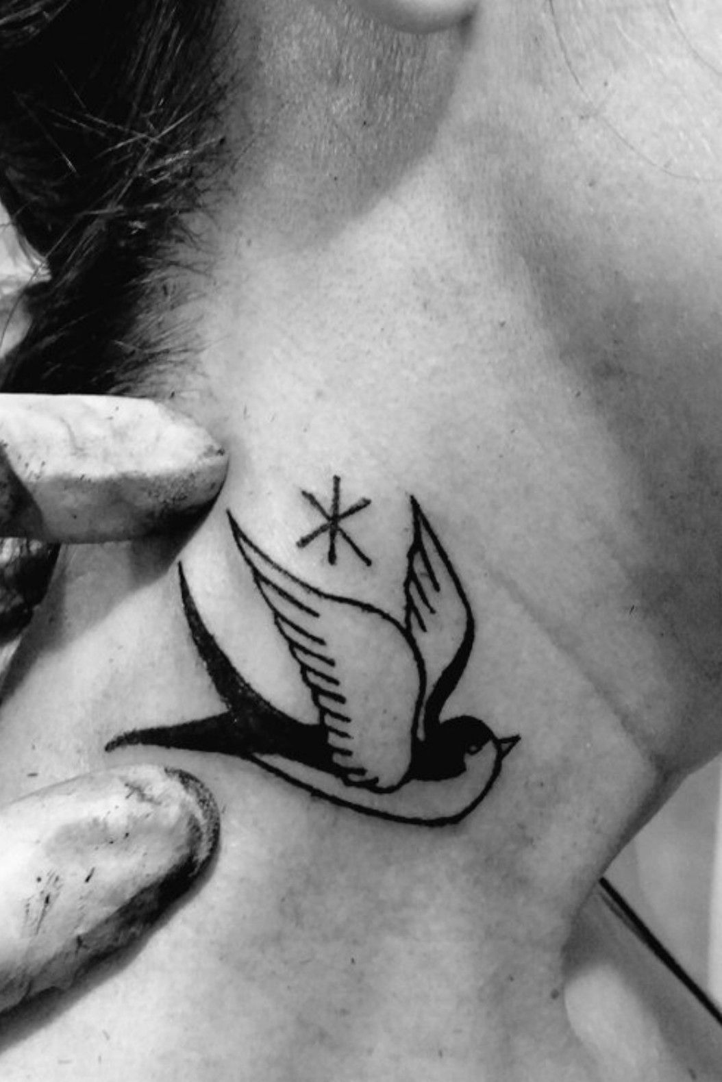 tatuajes en el cuello' in Tattoos • Search in +1.3M Tattoos Now • Tattoodo