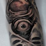 Freehand elbow filler inspired by the movie Alien