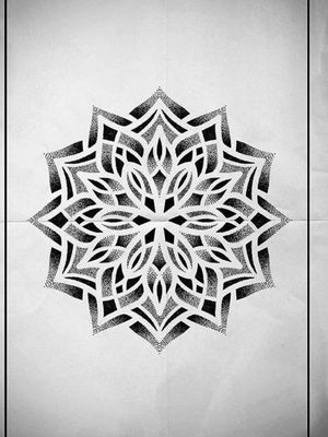 Design de mandala #mandala #mandalatattoo #blackandgrey #pointillism #pontilhismo #ideia #design 