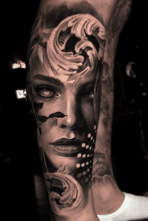 Shin tattoo #tattoo #tattoos #torontotattoo #torontotattoos #realism #blackandgrey #blackandgray #portrait #portraittattoo
