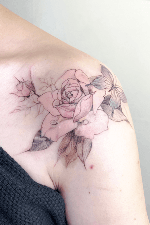 Tattoo by tattooing nature