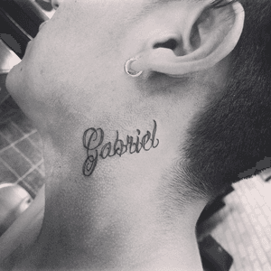 Memorial tattoo for Gabriel <3 Thank you! #scripttattoo #script #letteringtattoo #lettering #necktattoo #linework #cursive #name #nametattoo 