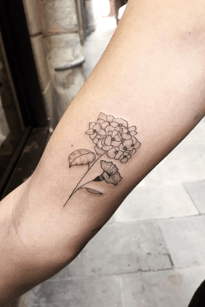 Tattoo by Olivia Tatts BCN