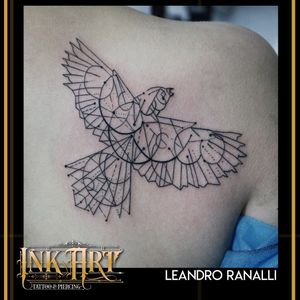 “ Es imposible que nazcas en la vida que deseas vivir, para ello tienes que construirla tú mismo, con esfuerzo, valor y dedicación. Tatuaje realizado por nuestro Artista residente Leandro Ranalli . BLACKWORK TATTOO citas por DM . --------------------------------------------------- Tels: (01)4440542 - (+51)965 202 200. Av larco 101 C.C caracol Tda.305 Miraflores - Lima - PERU. 🇵🇪️ #inkart #inkartperu #tattoolima #tattooperu #flashtattoo #flashtattoolima #tattooinklatino #tattooflash #tattoodesign #tattooideas #tattoo #likeforlikes #like4likes #photography #blackworktattoo #blackworktattoolima #blackworktattooperu #blackwork 