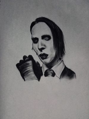 Marilyn Manson ,estilo 3d realista , disponible ,ideal para ser tatuado en el pecho o espalda 