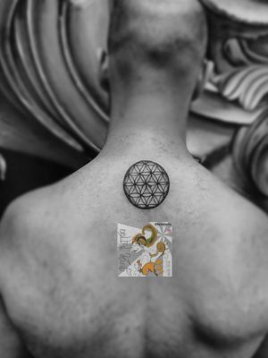 Did this Sacred Geometry Flower of Life. The Flower of Life symbolizes creation and reminds us of the unity of everything. So stop racism, it's not supposed to be existing in this world, because we're all the same. . . . #tattooist #tattoo #tattoodesign #tattooartist #tattooart #berlintattooist #berlintattooartist #indonesiantattooartist #lineworktattoo #cleanlinestattoo #geometrictattoo #tattoomagazine #finelinetattoo #meaningfulltattoo #tattoer #tattoolovers #customstattoo #tatau #inked #hendjerin #berlinfinest #berlin #circletattoo #smalltattoos #sacredtattoo #sacredgeometry #minimalisttattoo #floweroflife #tattoofromberlin #floweroflifetattoo