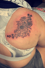 Floral Tattoo - Done On Back • @Valley13Tattoo • @k1lgor3
