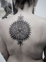 a small #bongostyle #mandala tattoo. representing the trinity and the union of male and female. thank you for looking #bongostyle #mannheimtattoo #mannheim #mantratattooatelier #tatowiermagazin #tatowier #mannheimtattoostudio #indiantraditionaltattoo #dotworktattoo #lineworktattoo #blackworktattoo #ludwigshafen #ludwigshafentattoo #obitattoo #tattoodo #tattooofinstagram #tattoooftheday 