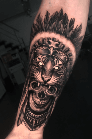Tattoo by invisibledoor