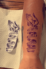 Custom Design Stencil • @Valley13Tattoo • @k1lgor3 #tattooartist#tattooink#tattoowork#tattooart#tattooartists#tattoocolor#bestink#inked#bodyart#blackandgrey#blackandgreytattoos#supportlocalartists#art#tattoo#stencil#stencilporn#starbright#linework#blackandgrey#tattoodo#cheyanne#follow#like#valley13tattoo