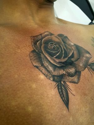 Rose tattoo 💯