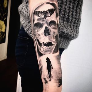 Healed skull,  it is cover  of scars 