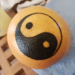 Yin & yang grapefruit practice 