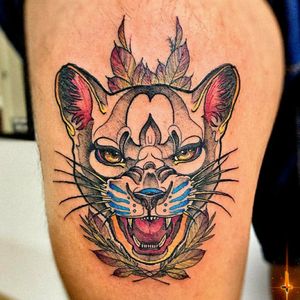 Nº837 #tattoo #tattooed #ink #inked #boyswithtattoos #panther #panthertattoo #jaguar #jaguartattoo #leopard #leopardtattoo #cat #bigcat #floraltattoo #floral #tattooprocess #lines #shades #colors #stencilstuff #dynamiccolorco #dynamiccolor #dynamicink #radiantcolorsink #hummingbirdcartridges #cheyennetattooequipment #hawkpen #bylazlodasilva Based on another design.