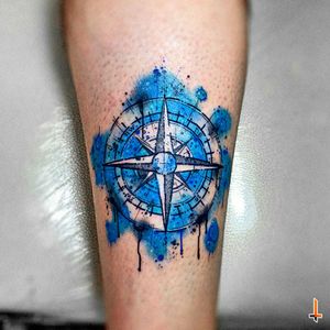 Nº725 #tattoo #tattooed #ink #inked #boyswithtattoos #windrose #windrosetattoo #color #bluecolor #watercolortattoo #stencilstuff #eztattooing #ezcartridge #cheyennetattooequipment #hawkpen #radiantcolorsink #blueink #colorsplash #bylazlodasilva