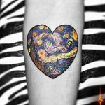 Nº806 #tattoo #tattooed #ink #inked #girlswithtattoos #vangogh #vincentvangogh #vangoghtattoo #paint #thestarrynight #starrynighttattoo #postimpressionism #heart #hearttattoo #stencillstuff #dynamiccolor #dynamicink #eztattooing #ezcartridge #cheyennetattooequipment #hawkpen #bylazlodasilva