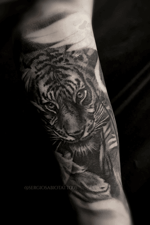 #3rl #sergiosabiotattoos #tattoodo #tattooinrussia #tattooinmoscow #tattoo #татуировка #татувмоскве #blackandgreytattoo #tattooartist #blackandgray