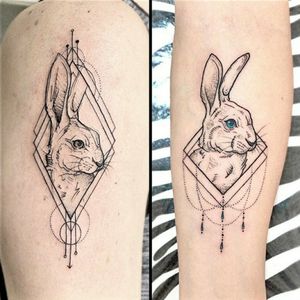 Nº899-900 #tattoo #tattoos #tattooed #ink #inked #matchingtattoos #rabbit #rabbittattoo #bunny #bunnytattoo #geometric #geometrictattoo #geometrical #stencilstuff #dynamiccolorco #dynamiccolor #dynamicink #fkirons #spektrahalo2 #bylazlodasilva