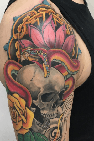 Skull, roses and snake
