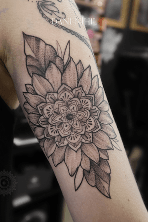 Mandala inspired sunflower 🌻Beautiful work by @dreadfulgraphicsFor bookings and enquiries please contact us here :crimson.tears.tattoo@gmail.comwww.tattooinlondon.comCall ☎️ 02086821185South West London, TootingCustom Tattoo Studio#uktattoo #crimsontearsldn #londontattoos #londontattooartist #tootingtattoo #londontattoostudio #tattoolondon #dailytattoos #blackworklondon #blackworktattoo #sunflower #mandala