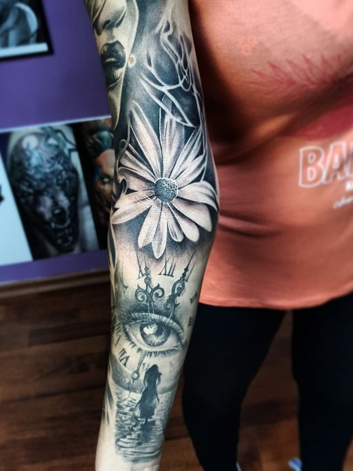 Flash tattoo