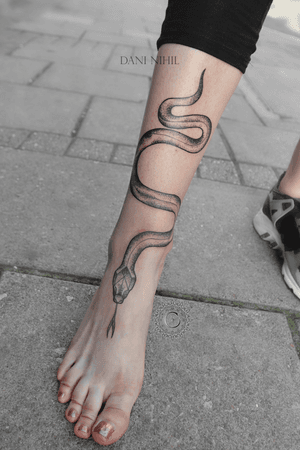 Snaky snake by @dreadfulgraphics, our blackwork artist 🖤Book your tattoo with us, send your inquiry now:crimson.tears.tattoo@gmail.comwww.tattooinlondon.comCall ☎️ 02086821185South West London, TootingCustom Tattoo Studio#uktattoo #crimsontearsldn #blackworklondon #blackworktattoo #snaketattoo #tootingtattoo #tattooartistlondon #tattoolondon #snake #ankletattoo