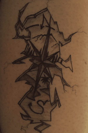 A #compass design I did on my girlfriend the #mountains in the background represent #Alaska the southern side represents her place #Guam #brokeneffect