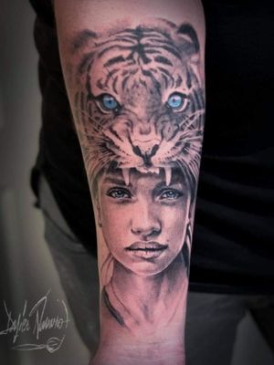 Tigergirl tattoo by Dasier Navarro