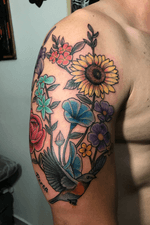 Tatuaje de jardín de flores 