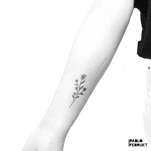 Little flower from last week ;) For appointments write me at pabloferrukt@icloud.com or call @tattoosalonen . #finelinetattoo . . . #tattoo #tattoos #tat #ink #inked #tattooed #tattoist #art #design #instaart #geomenlinetext #flowertattoo #tatted #instatattoo #bodyart #tatts #tats #scripttattoo #tattedup #inkedup #berlin #tattoosalonen #denmark#thinlinetattoo #copenhagen #fineline #dotwork #københavn #flowers