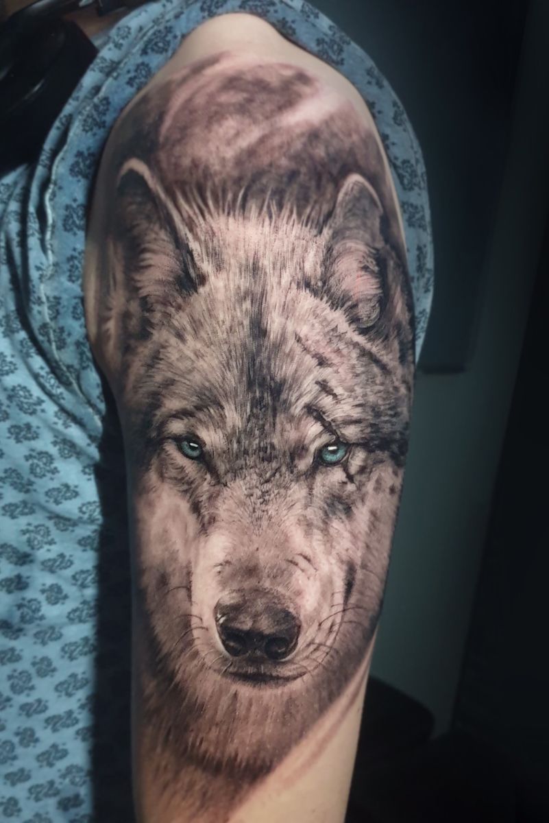 Tattoo uploaded by Галина Симакина • Волк #wolf #wolftattoo #tattoo # ...