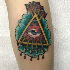 All seeing eye on the leg 🔥