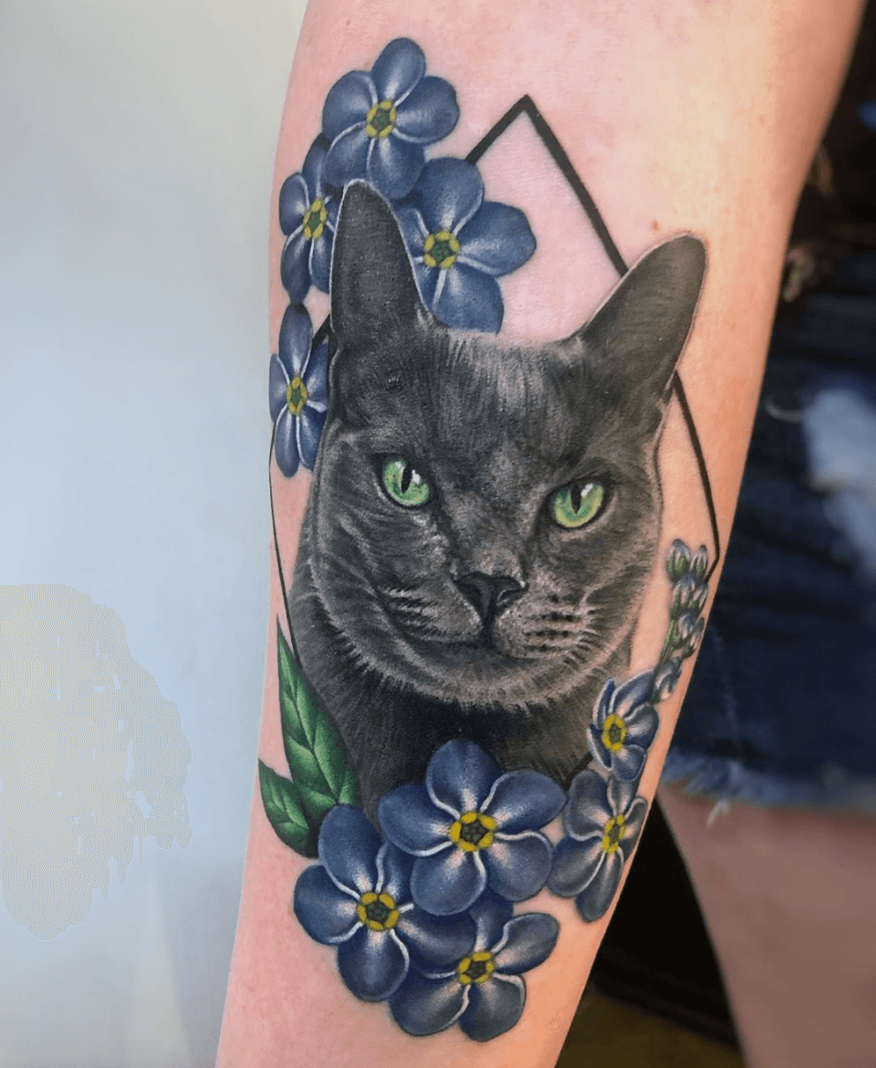Cat with a Russian criminal tattoos belonged to the Thief in Law   rANormalDayInRussia