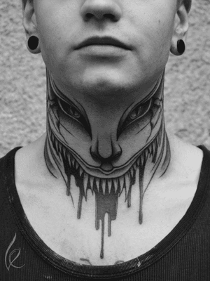 #tattoo #necktattoo #girltattoo #illusionart #graphictattoo #blacktattoo #blackwork #berlin #tattooberlin #keblacktattoo