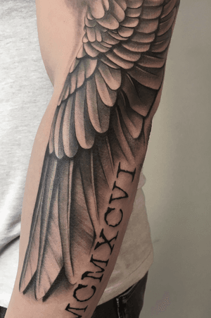 #wings #ali #tattoo #blackandgrey #bng #sleevetattoo 