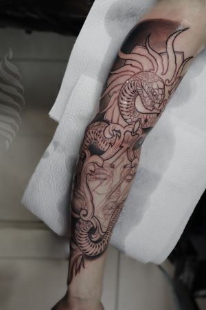 Would you like to see inprogress pieces from us?Here is the inner sleeve work by @wandal.tattoo 🔥Bookings and enquiries :crimson.tears.tattoo@gmail.comwww.tattooinlondon.comCall ☎️ 02086821185Custom Tattoo Studio in London#uktattoo #crimsontearsldn #londontattoos #londontattooartist #tattoolondon #tattooartistlondon #londontattoostudio #tootingtattoo #neotraditionaltattoo #sleevetattoo #русскийлондон #татулондон #snaketattoo