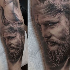 Tatovor Paweł Skarbowski. Tattooist from High Fever Tattoo Oslo